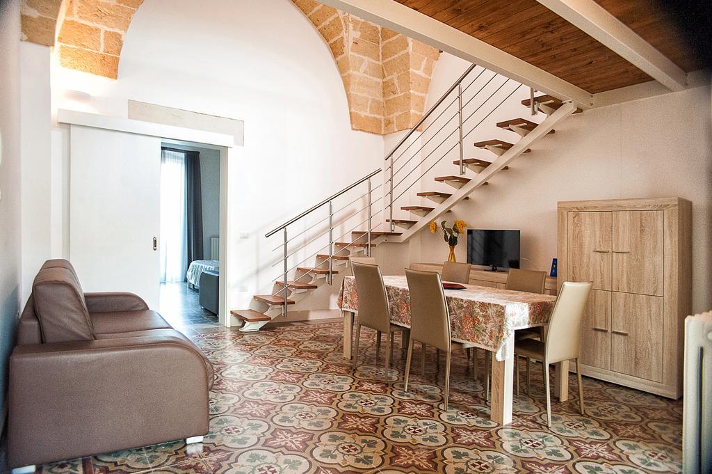 Casa Via Dante Apartment Леверано Екстериор снимка