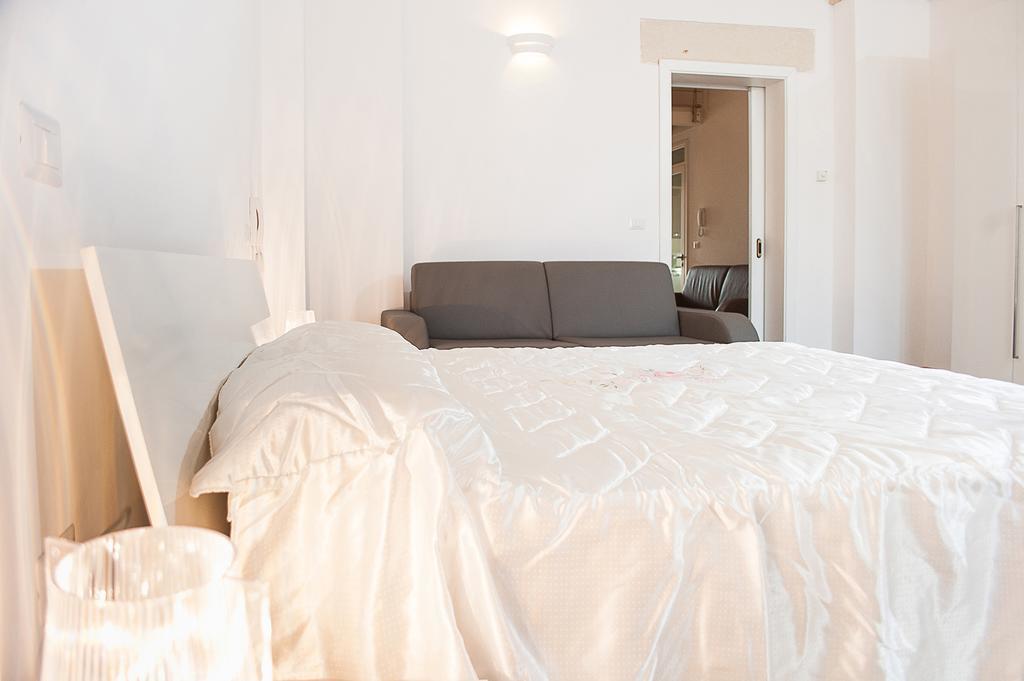 Casa Via Dante Apartment Леверано Екстериор снимка